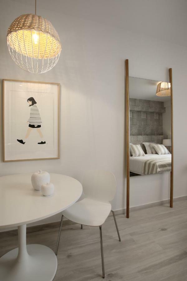 Joy Luxury Central Apartment Atene Esterno foto
